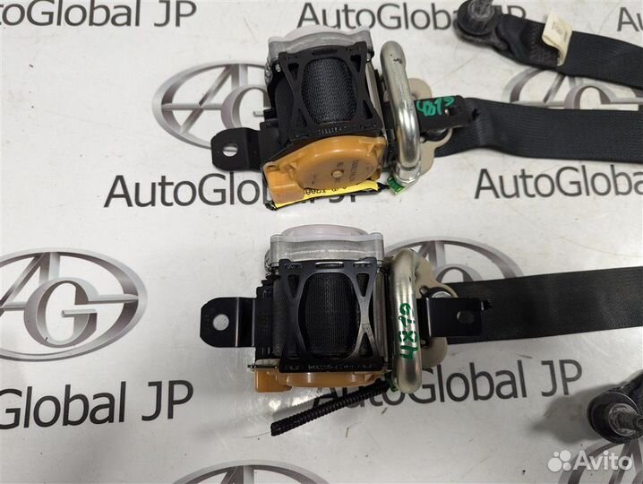 Ремень безопасности передний левый Honda Vezel RU4