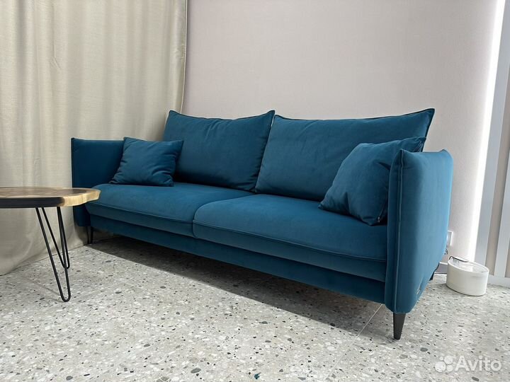 Перетяжка мягкой мебели