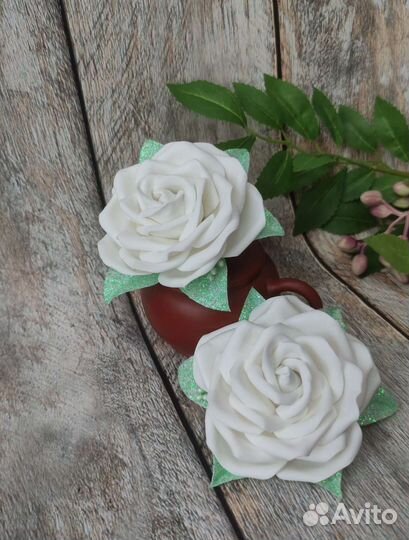 Резиночки с цветами из фоамирана