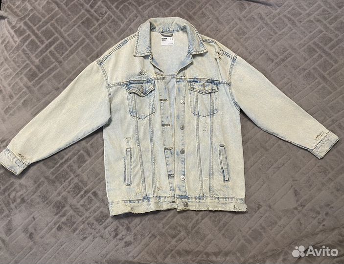 Джинсовая куртка оверсайз Bershka