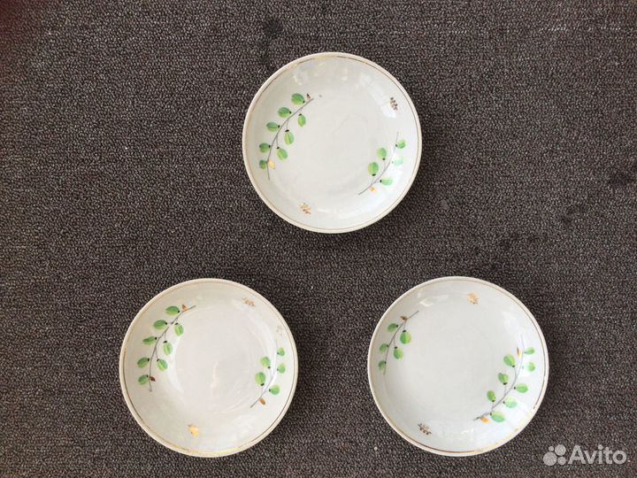 Тарелки и блюдца дулево, зик