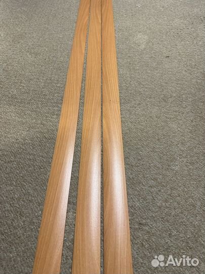 Отдам добор для двери