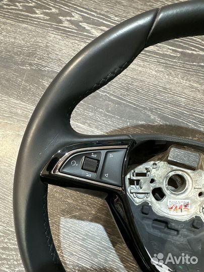 Мультируль Skoda MQB