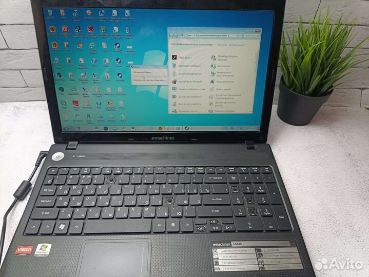 Ноутбук emachines
