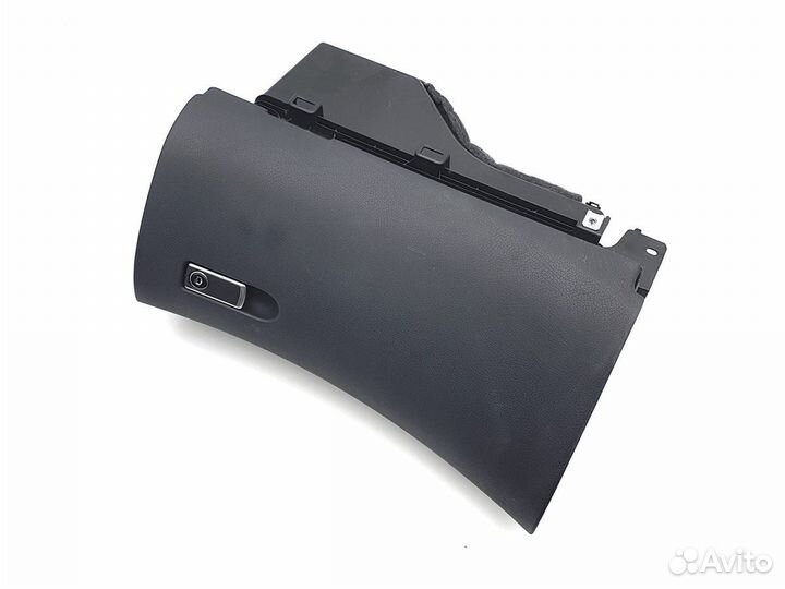 Бардачок Mercedes E220 D Amg 4Matic W213 OM654