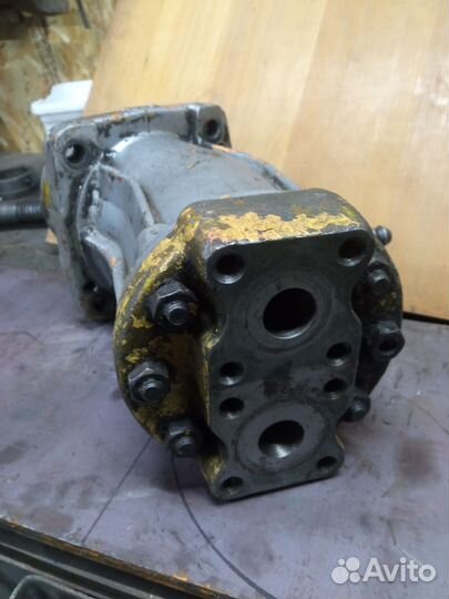 Гидронасос аксиально поршневой