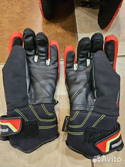 Горнолыжные ботинки детские 23 23.5