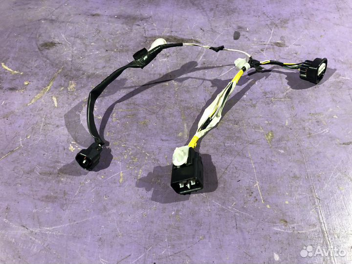 Проводка педали газа Toyota Avensis 2t250