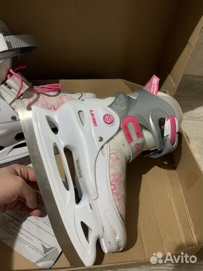 Коньки ледовые развежные