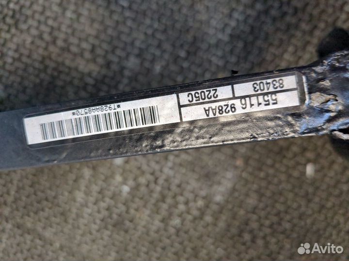 Радиатор кондиционера Jeep Commander, 2006