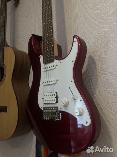 Электро гитара yamaha pacifica 112j red