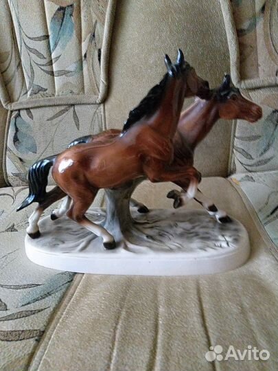 Статуэтка Лошади
