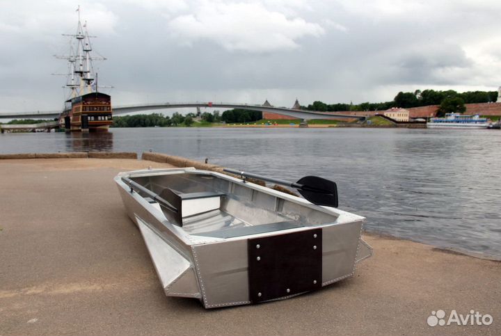 Лодка алюм.