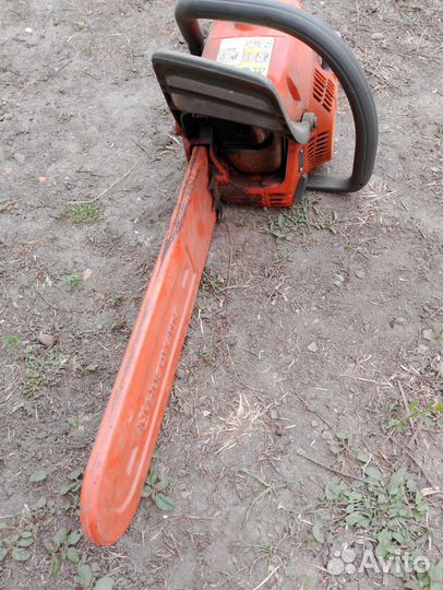 Бензопила Хускварна 235