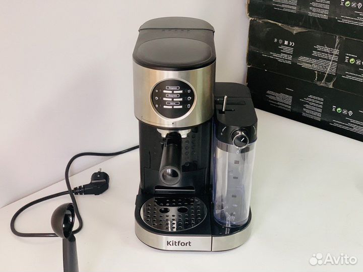 Кофеварка рожковая Kitfort кт-703