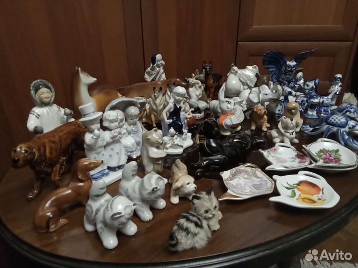 Фарфоровые статуэтки. Разные