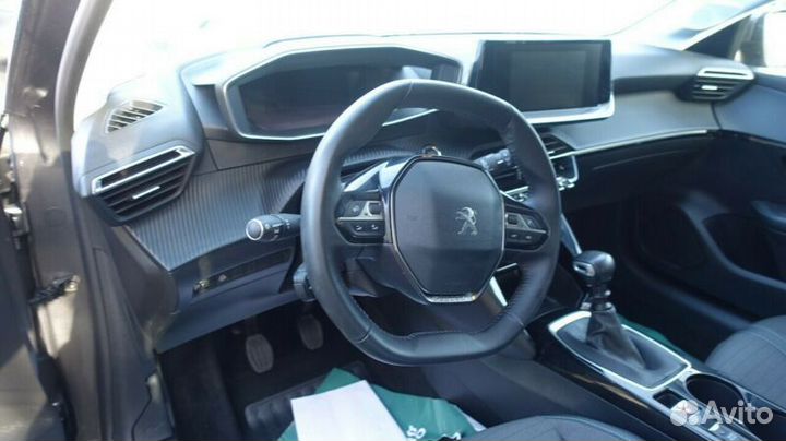 Peugeot 208 II 2019-2022г на запчасти