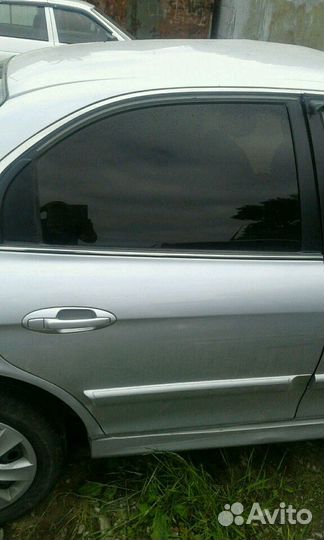 Стекла двери Hyundai sonata