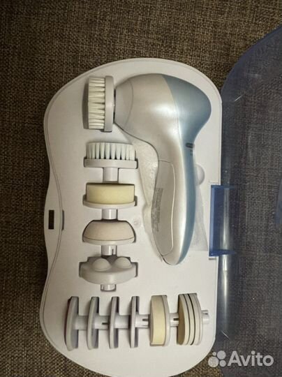 Щетка для умывания/массажа с насадками