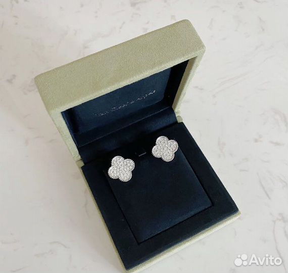 Золотые серьги Van Cleef 11.67 гр 2.21 ct