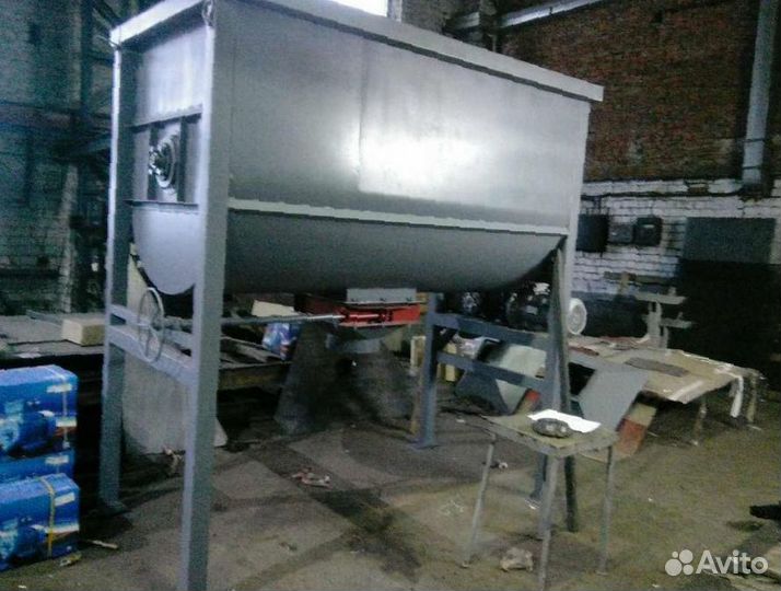 Кормосмеситель горизонтальный сго 4