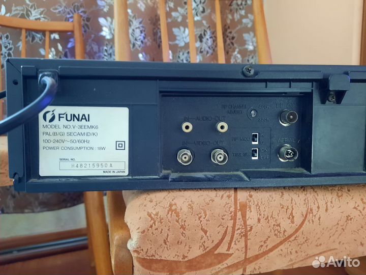 Видеомагнитофон дивидишник проигрыватель