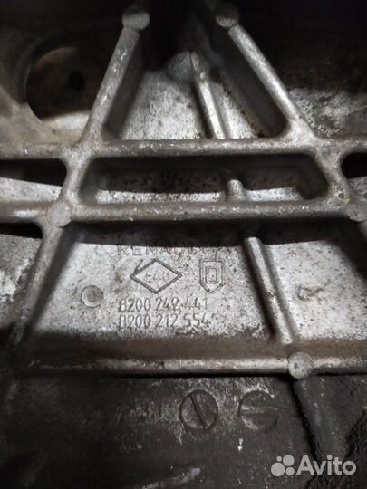 Крышка ремня грм Renault Logan 1 K7M 2007