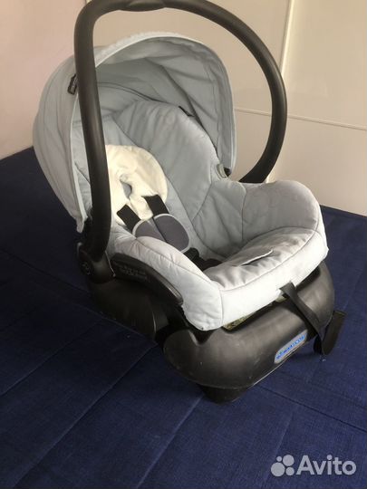 Maxi Cosi Mico с базой. Автолюлька 0+