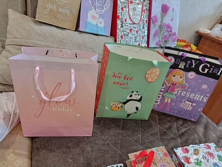 Пакеты подарочные