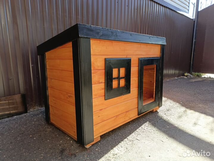 Теплая будка для собак с тамбуром