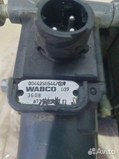 Клапан электромагнитный Mercedes-Benz