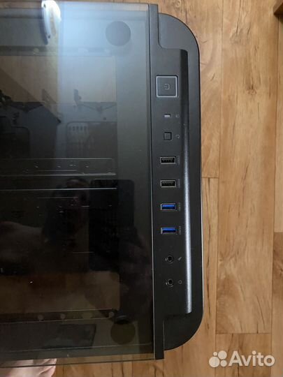 Корпус для компьютера cube Thermaltake