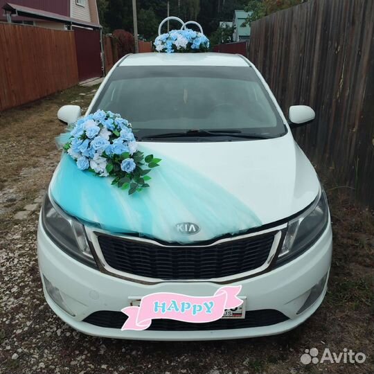 Свадебные украшения на машину