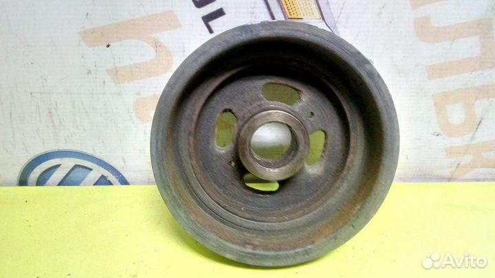 Шкив коленвала б.у Nissan Primera Bluebird Liberty