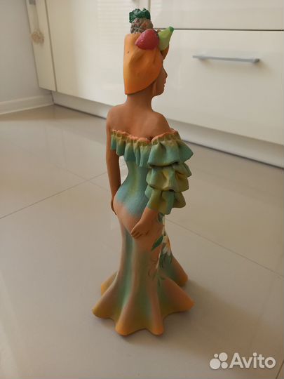 Статуэтка- кукла ручной работы