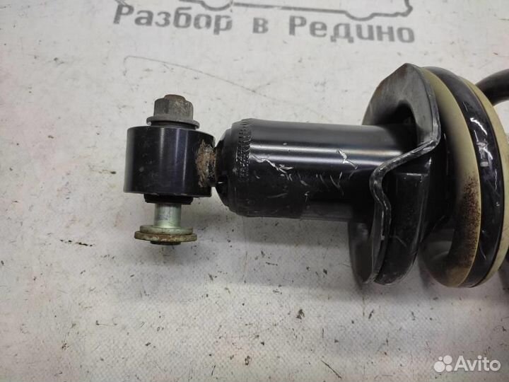 Стойки передние w470 X-class 642.889 2019