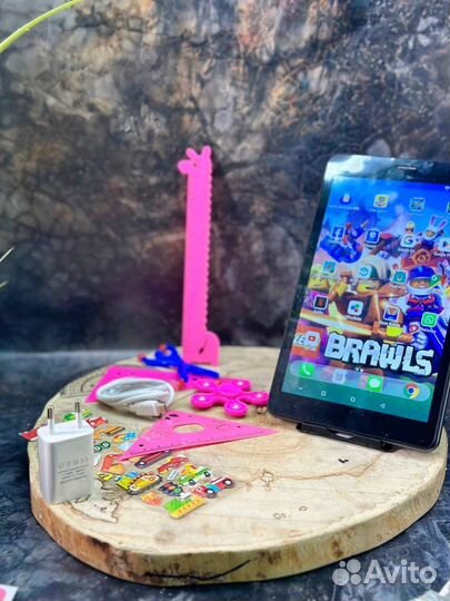 Планшет umiio новый гарантия