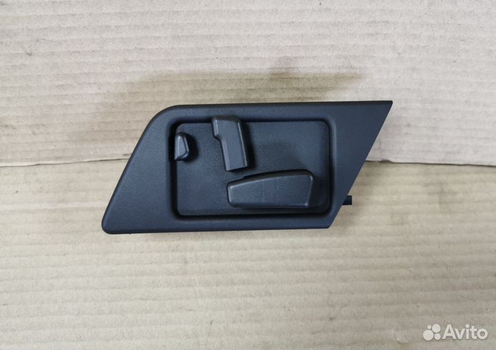 Пульт водительского сиденья на Mercedes W124