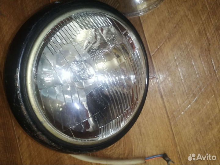 Фара на Урал, анкадор