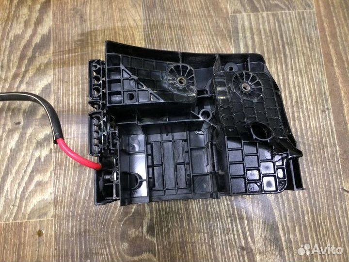 Блок предохранителей VAG Jetta 5, Golf 5, Octavia