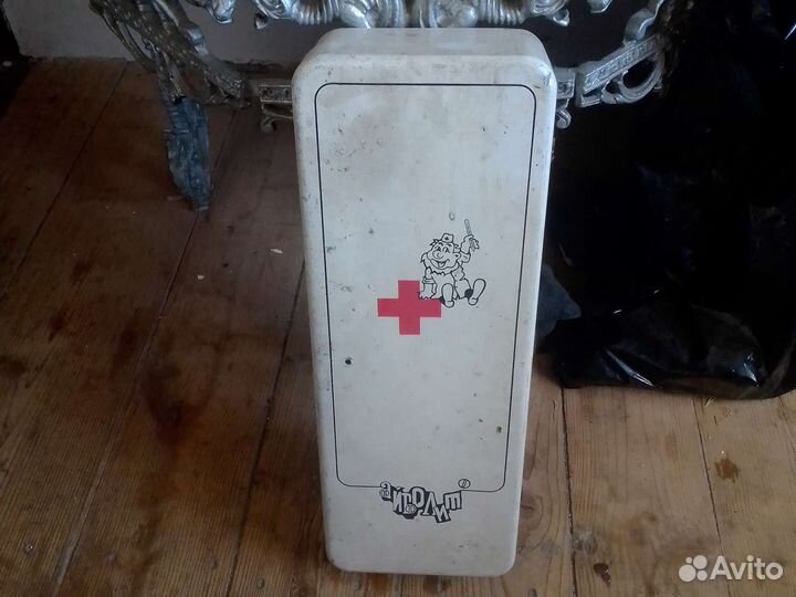 Аптечка Айболит СССР