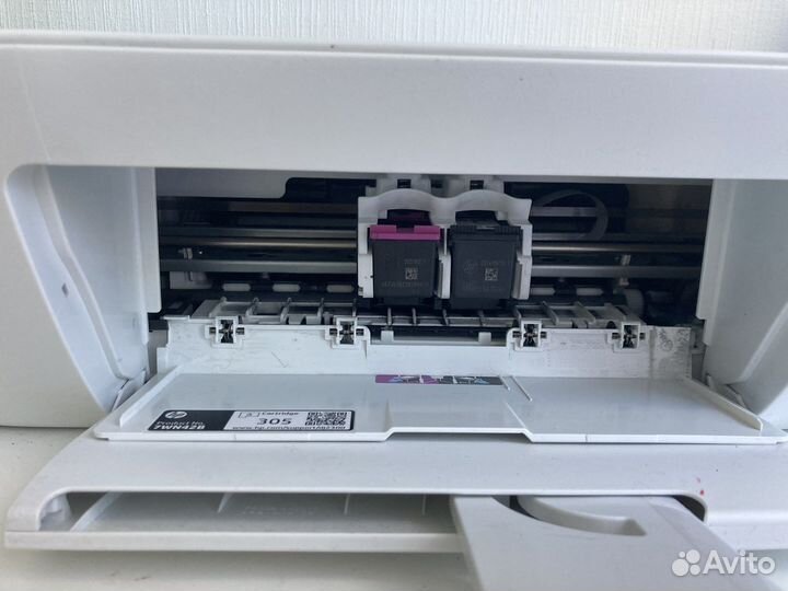 Принтер стрйный HP мфу цветной