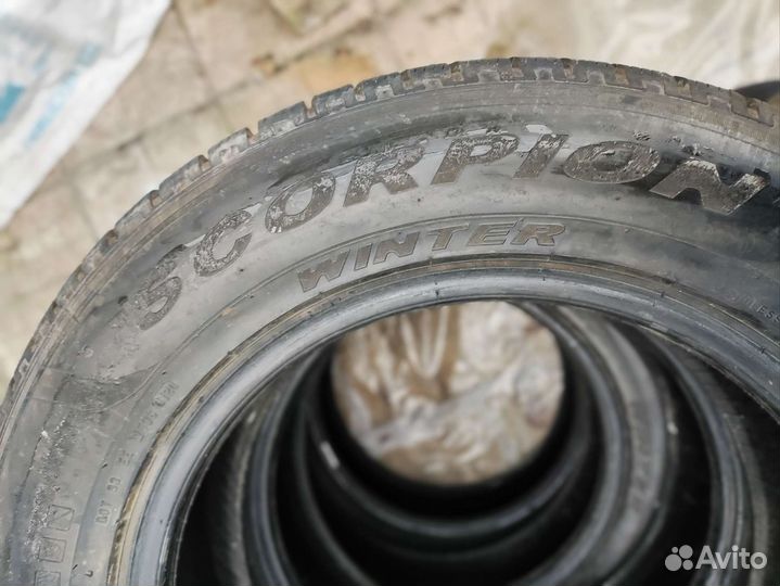 Pirelli Scorpion Winter 215/65 R17 30B