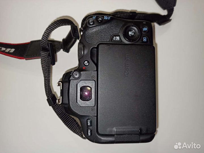 Canon 200d