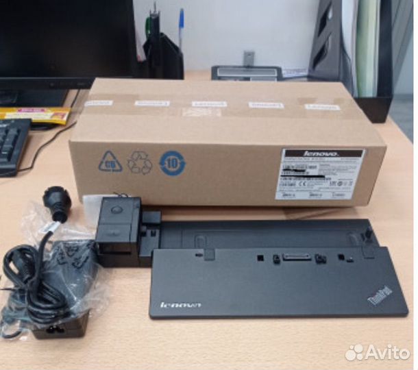 Докстанция lenovo