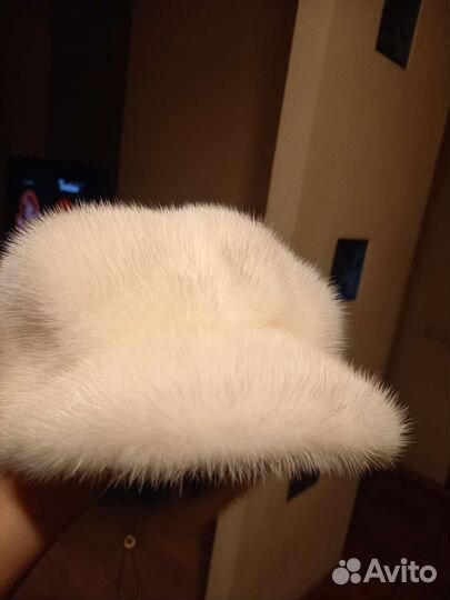 Берет женский новый