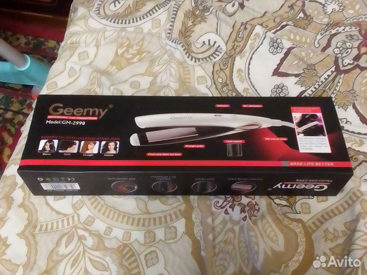 Выпрямитель для волос новый