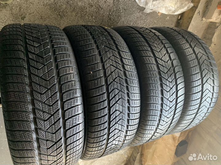 Pirelli Winter Sottozero 3 255/45 R20