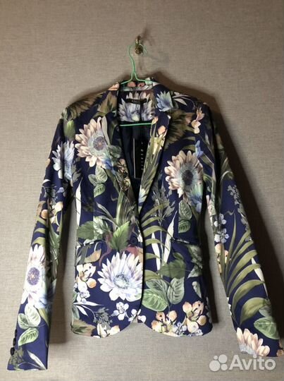Пиджак mohito новый
