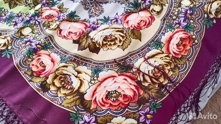 Новый платок